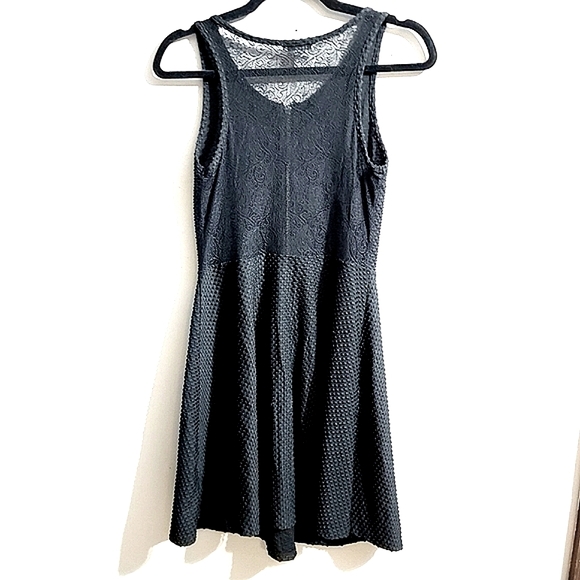 Bar III EUC Classic Black Lace Fit & Flare Front Zip Mini Dress - SIZE MEDIUM - Picture 3 of 8